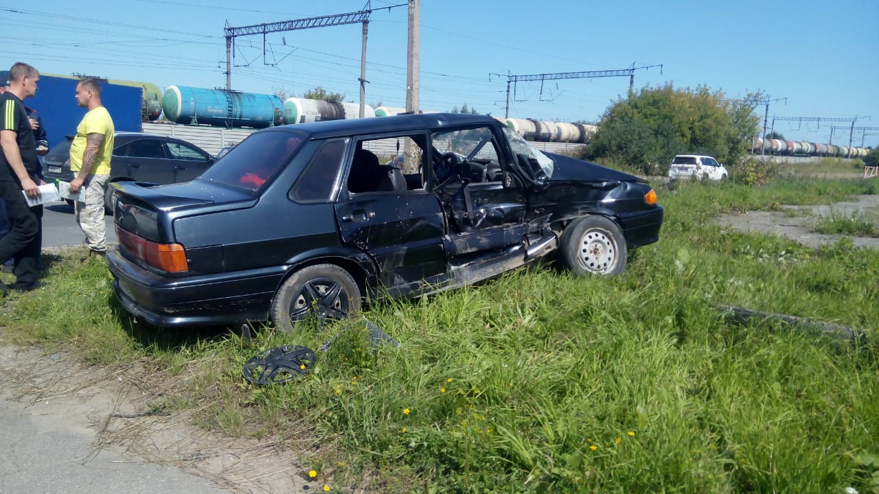 Женщину госпитализировали после ДТП в Череповце